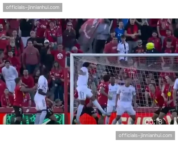 皇马定位球攻防两面性,米利唐头球破门难掩防线松懈 皇马定位球攻防两面性,米利唐头球破门难掩防线松懈